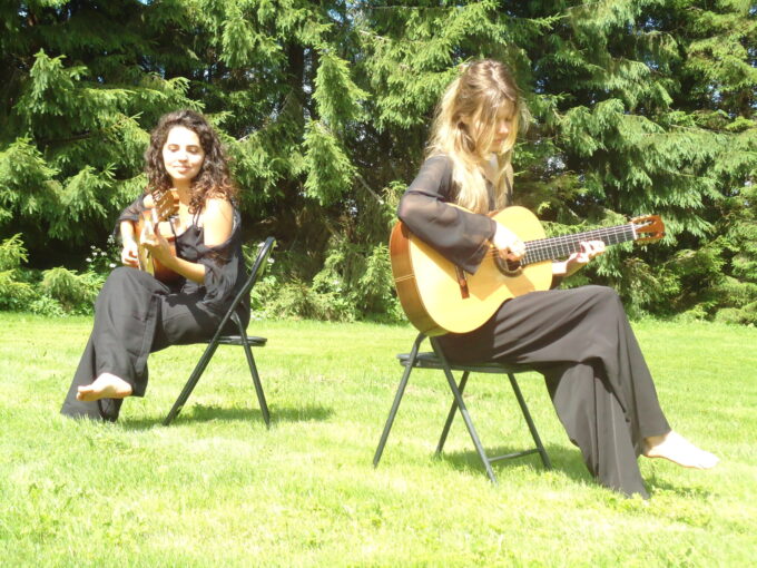 Duo 12-21: Classical & Electric Guitars artwork from Splendor Amsterdam